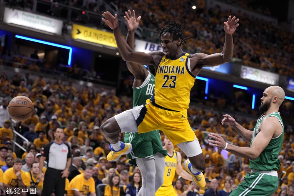 方面都保持 方面都保持